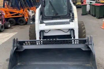 Used 2008 Bobcat S160 Loader — Skid-Steer - For Sale