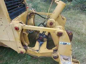 Used 1985 Mitsubishi MG300 Motor Grader — Articulated Frame - For Sale